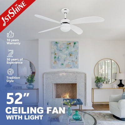 خرید 110-240V / 50Hz-60Hz ولتاژ ورودی کنترل از راه دور هوشمند فن سقف تیغه های چوبی سفید تولید آنلاین