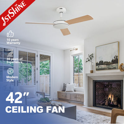 خرید 42 اینچ فنر سقف LED مدرن DC Motor MDF Blade ریموت فنر سقف LED تولید آنلاین
